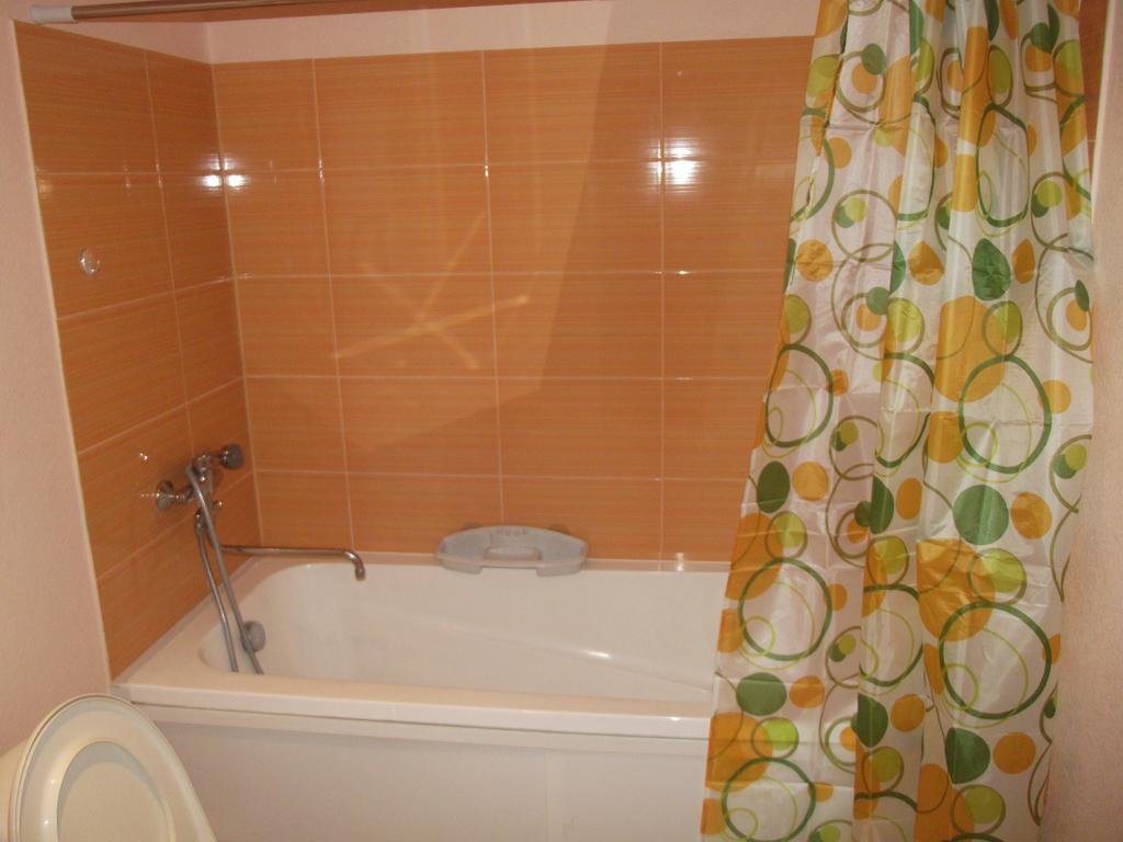 Petera Apartaments 文茨皮尔斯 客房 照片